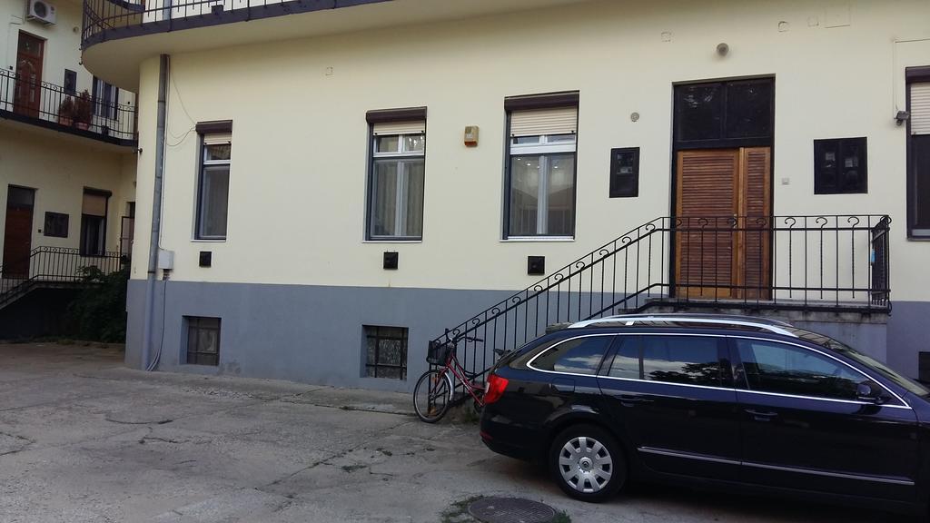Civis Gold Apartman Debrecen Exteriör bild