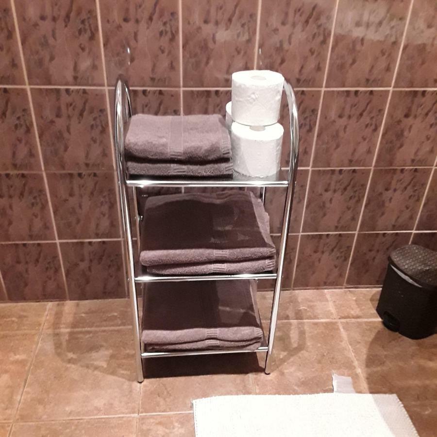 Civis Gold Apartman Debrecen Exteriör bild